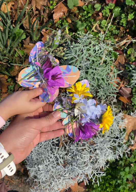 Manualidad para niños, recolectar flores