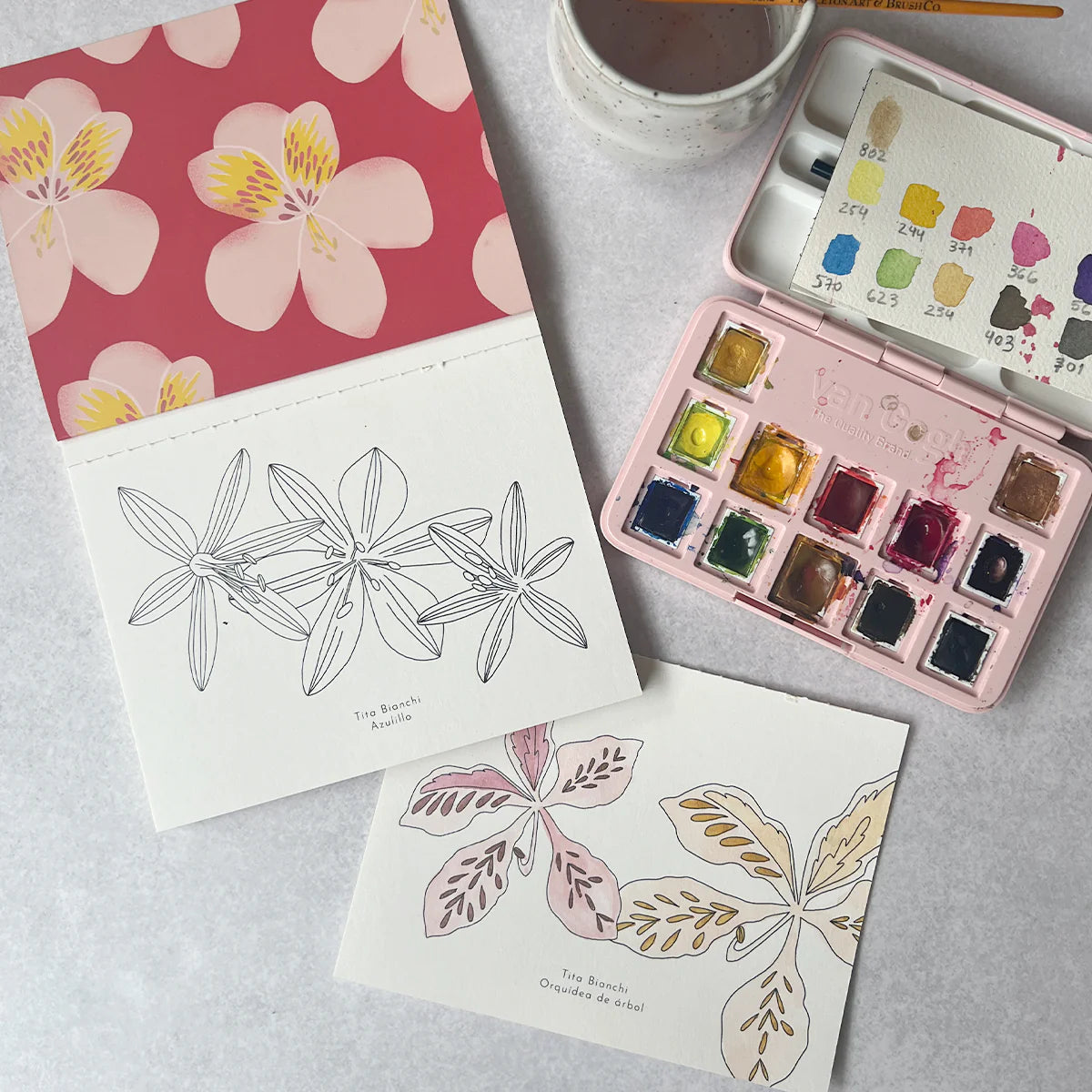 libros para pintar con acuarelas y todo tipo de lápices con ilustraciones inspiradas en la naturaleza, flores, pajaros, mariposas, Tita Bianchi, tamaño ideal para viajes